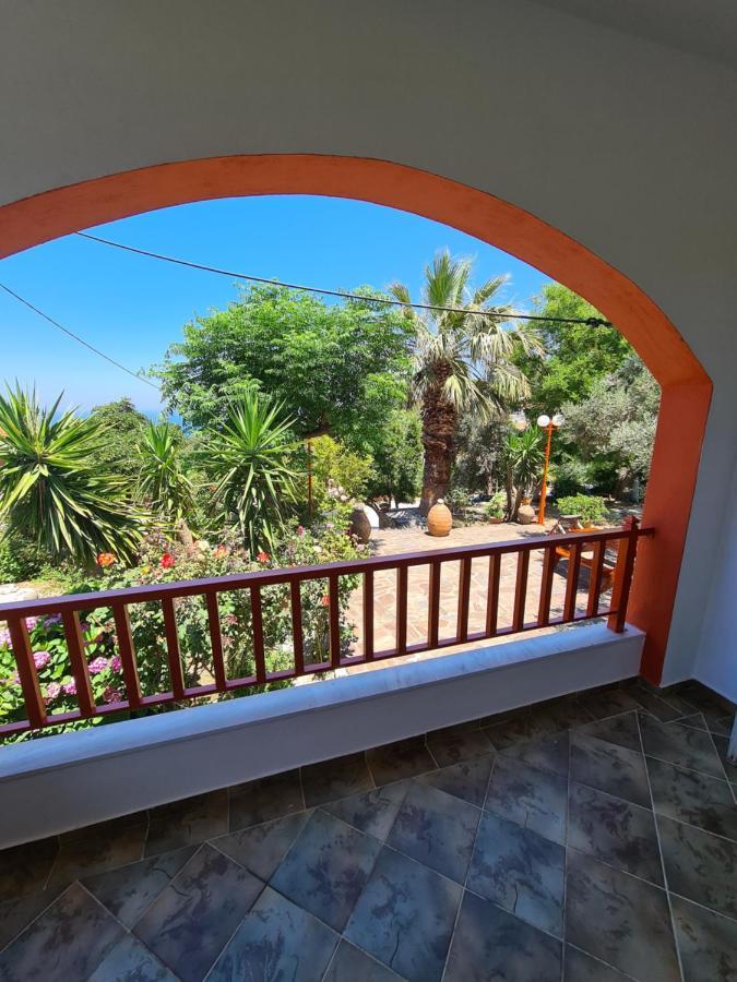 Spitikariotiko Panoramic Home Raches  Exterior photo